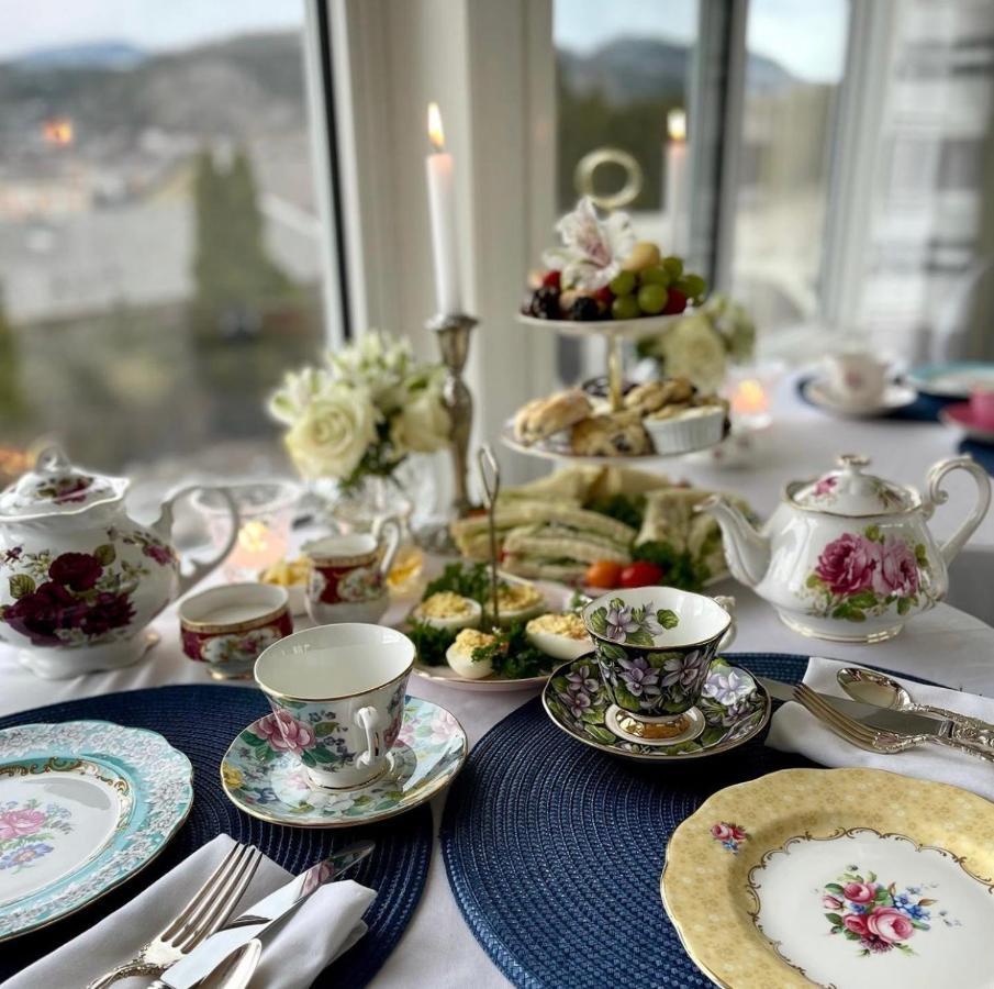 A Vista Villa Couples Retreat Kelowna Ngoại thất bức ảnh