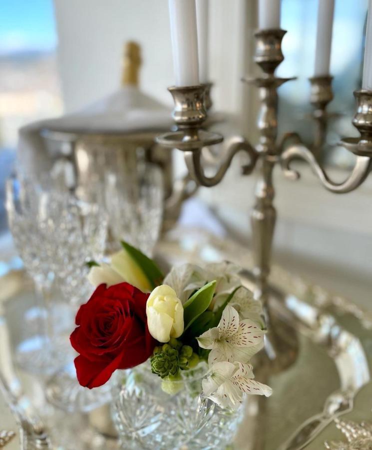A Vista Villa Couples Retreat Kelowna Ngoại thất bức ảnh