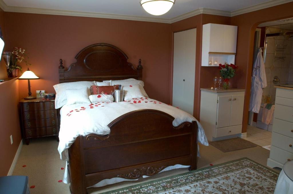 A Vista Villa Couples Retreat Kelowna Phòng bức ảnh